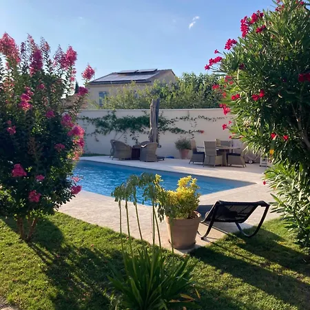 Neuf Avec Piscine Casa vacanze