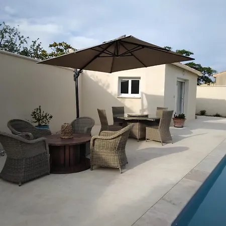 Neuf Avec Piscine Tulette